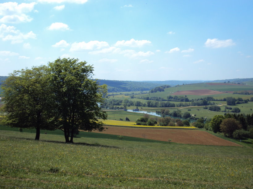 mouzon entre meuse et chier1921.jpg